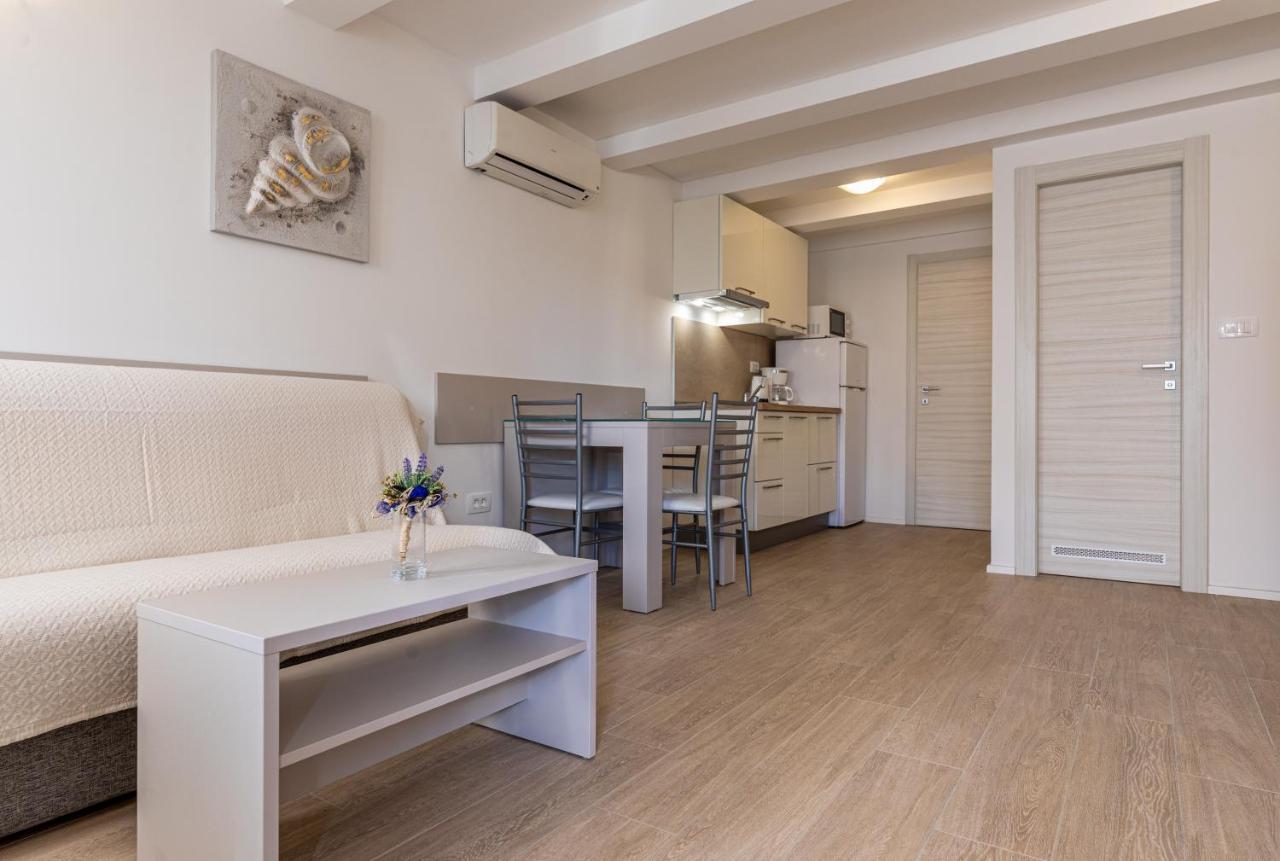 Crnekovic Iii Apartment