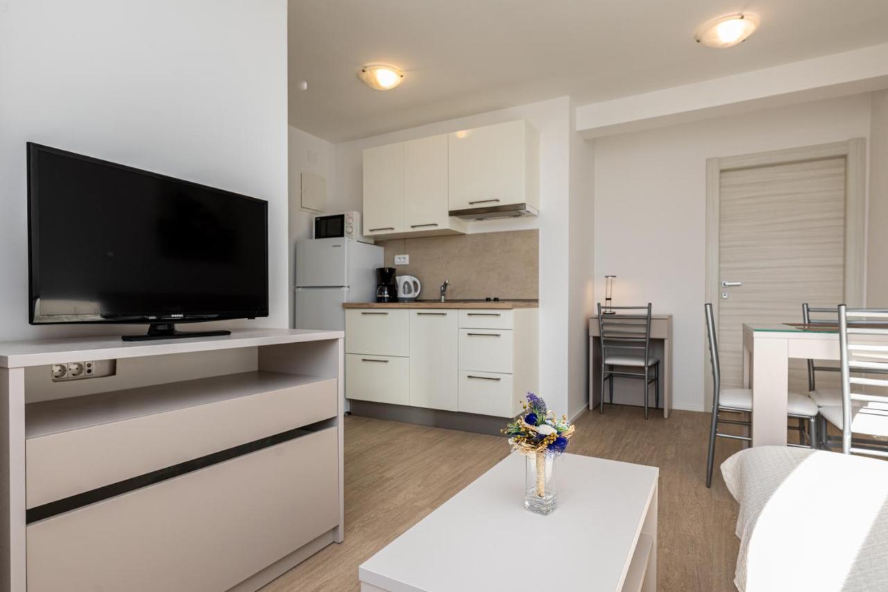 Apartment Crnekovic Iii *