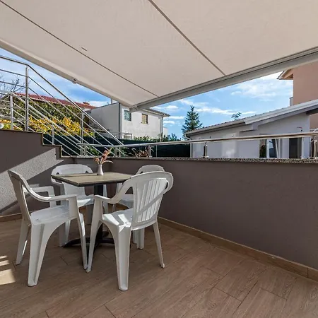 Apartments Crnekovic III Baska  Exterior photo