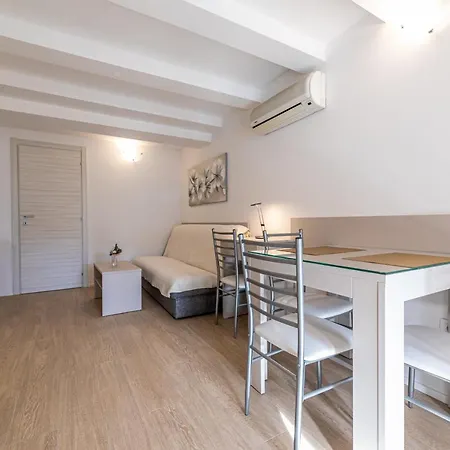 Apartments Crnekovic III Baska  Exterior photo