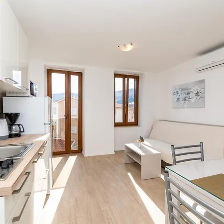 Apartments Crnekovic III Baska  Exterior photo