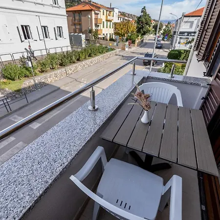 Apartments Crnekovic III Baska  Exterior photo