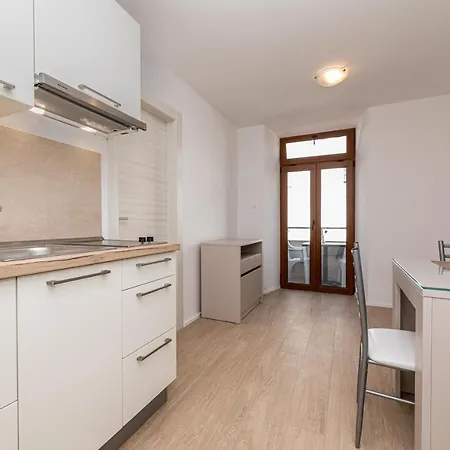 Apartments Crnekovic III Baska  Exterior photo