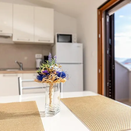 Apartments Crnekovic III Baska  Exterior photo