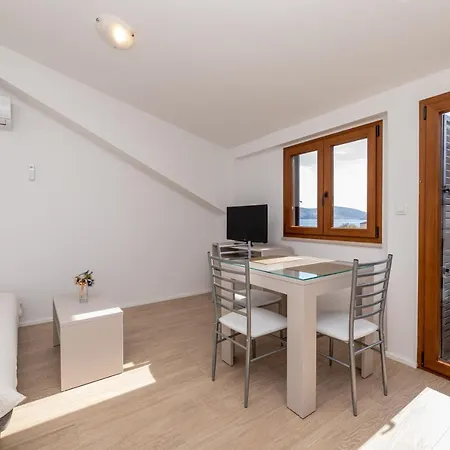 Apartments Crnekovic III Baska  Exterior photo
