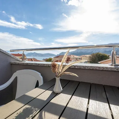 Apartments Crnekovic III Baska  Exterior photo
