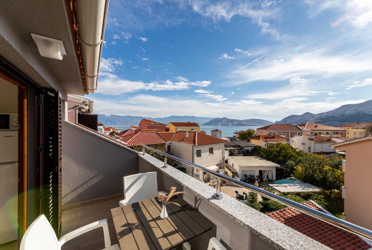 Crnekovic Iii * Baška
